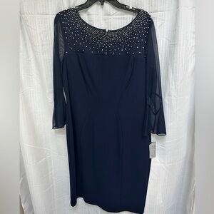 Alex Evening Missy Navy/Silver Dress Size 16